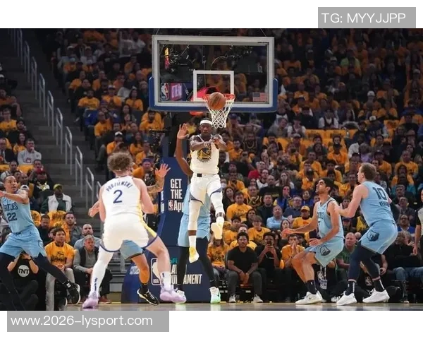 巴特勒表现抢眼18投7中斩获23分11篮板其中7个前场板助力球队胜利