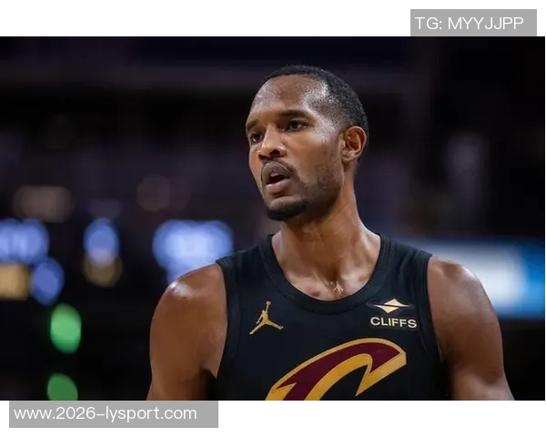 特纳表现不佳难阻球队失利9投4中罚球12中8仅得19分2板2助1帽 特纳表现不佳难阻球队失利9投4中罚球12中8仅得19分2板2助1帽