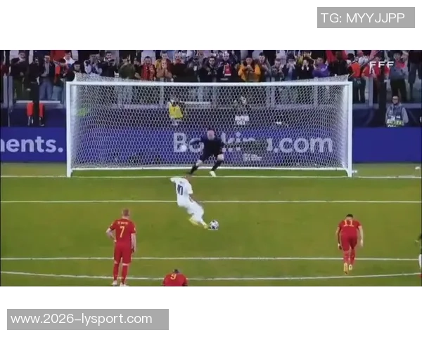 克尼佩尔下半场发力砍下15分全场三分命中率高达55助球队取胜